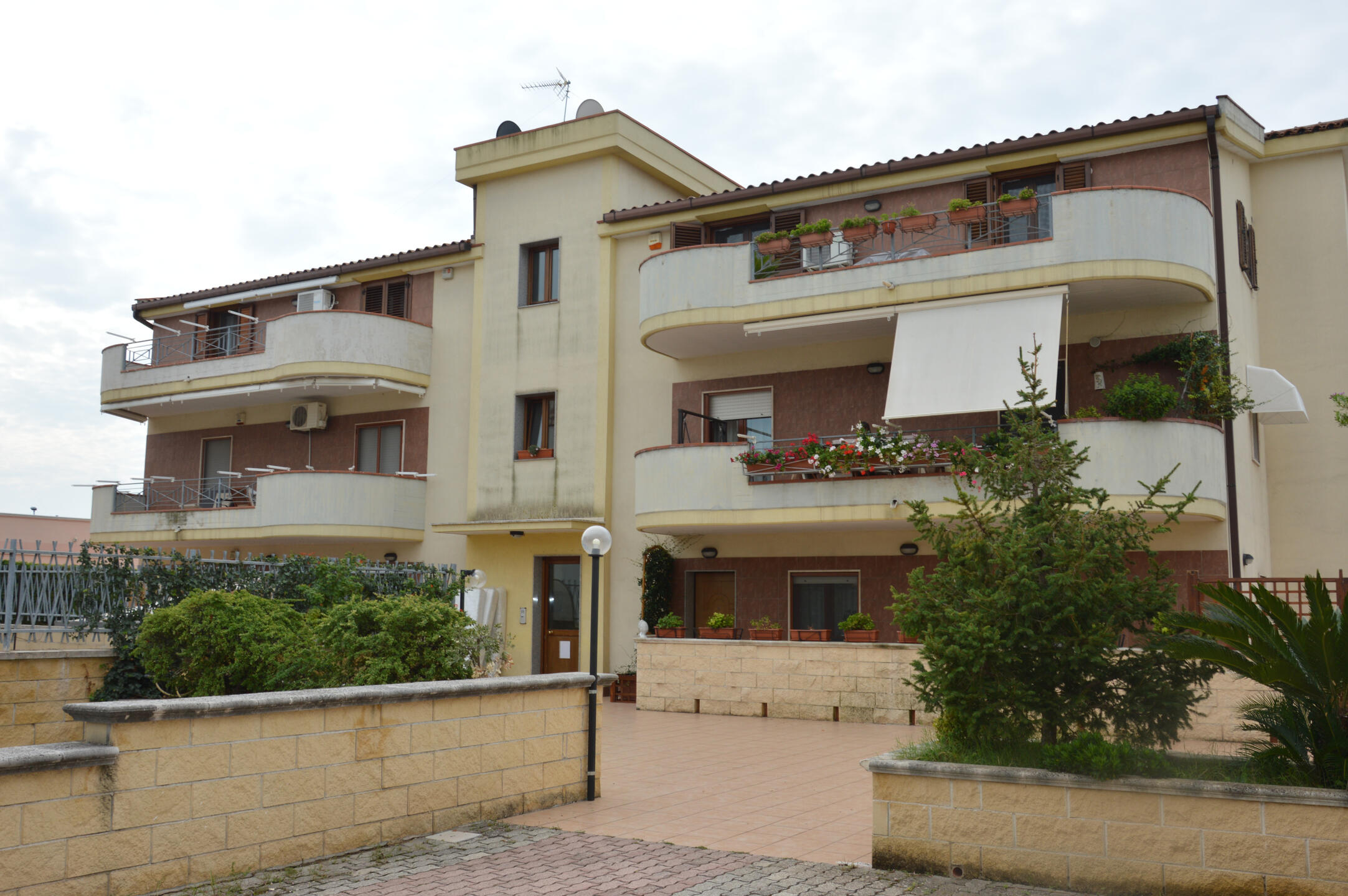 Via Boccherini, 23 - Statte (TA) Realizzazione di complesso edilizio di n°6 unità abitative.