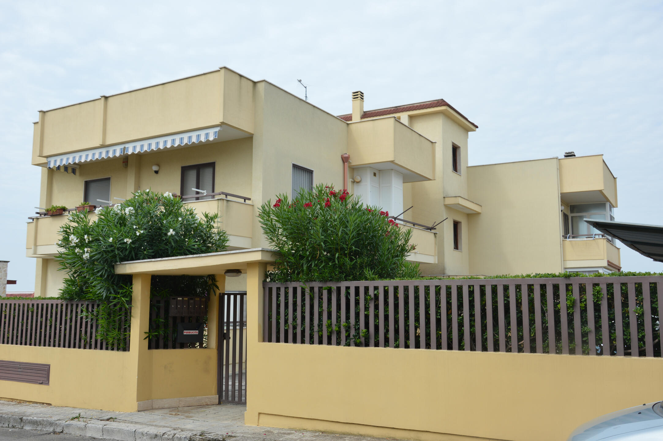 Via Scarlatti, 61 - Statte (TA) Realizzazione di complesso edilizio di n°6 unità abitative.